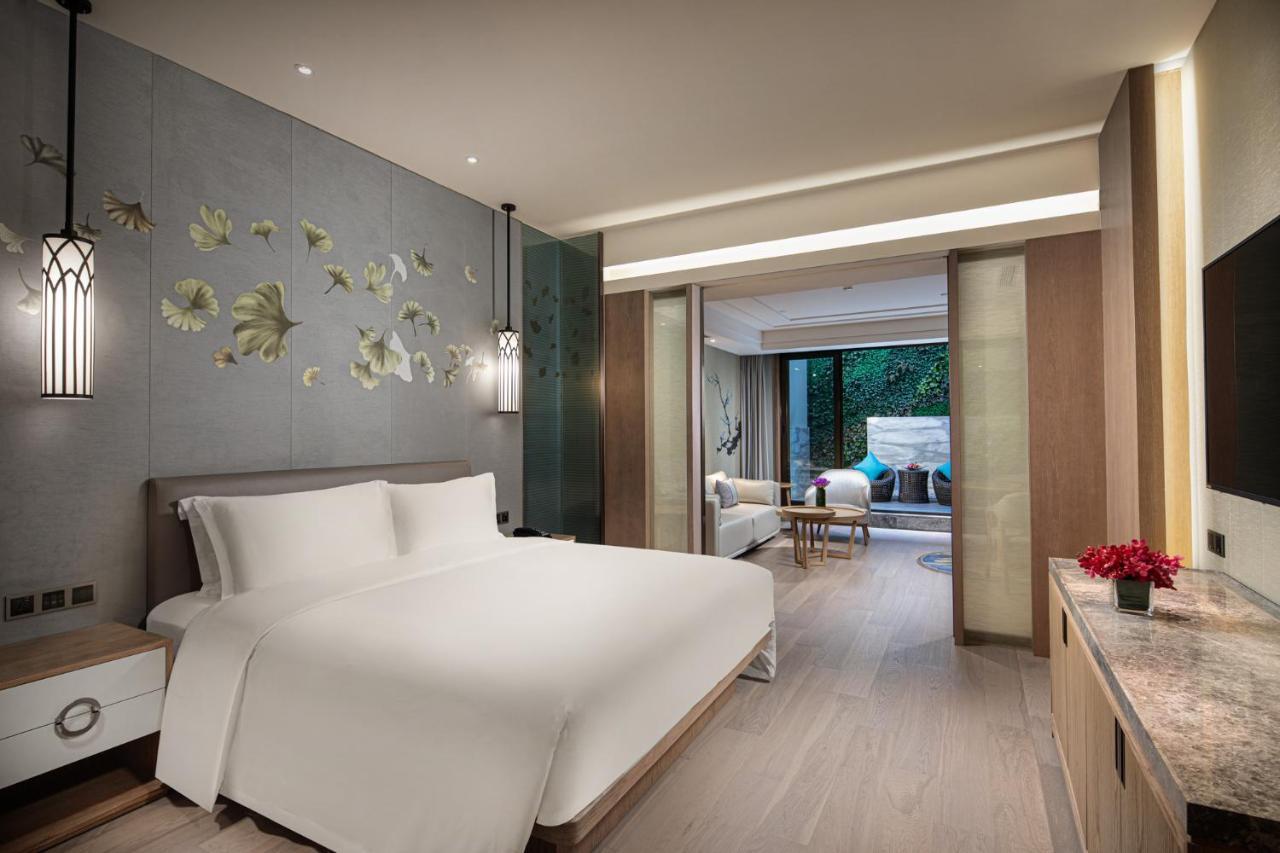 Crowne Plaza Shanghai Nanjing Road By Ihg Xangai Exterior foto Deluxe Suite