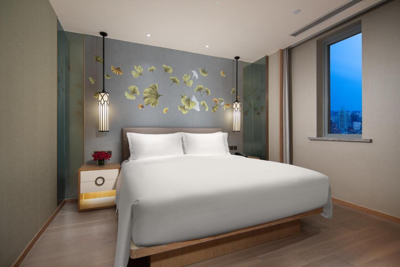 Crowne Plaza Shanghai Nanjing Road By Ihg Xangai Exterior foto Deluxe Suite